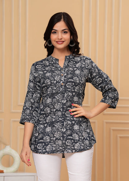 Women’s Floral Black Straight Tunic Top